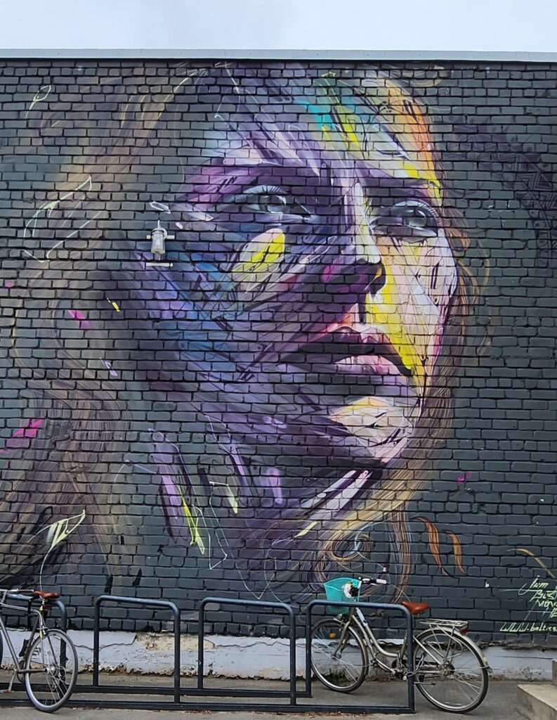 Muraali Telliskivessä