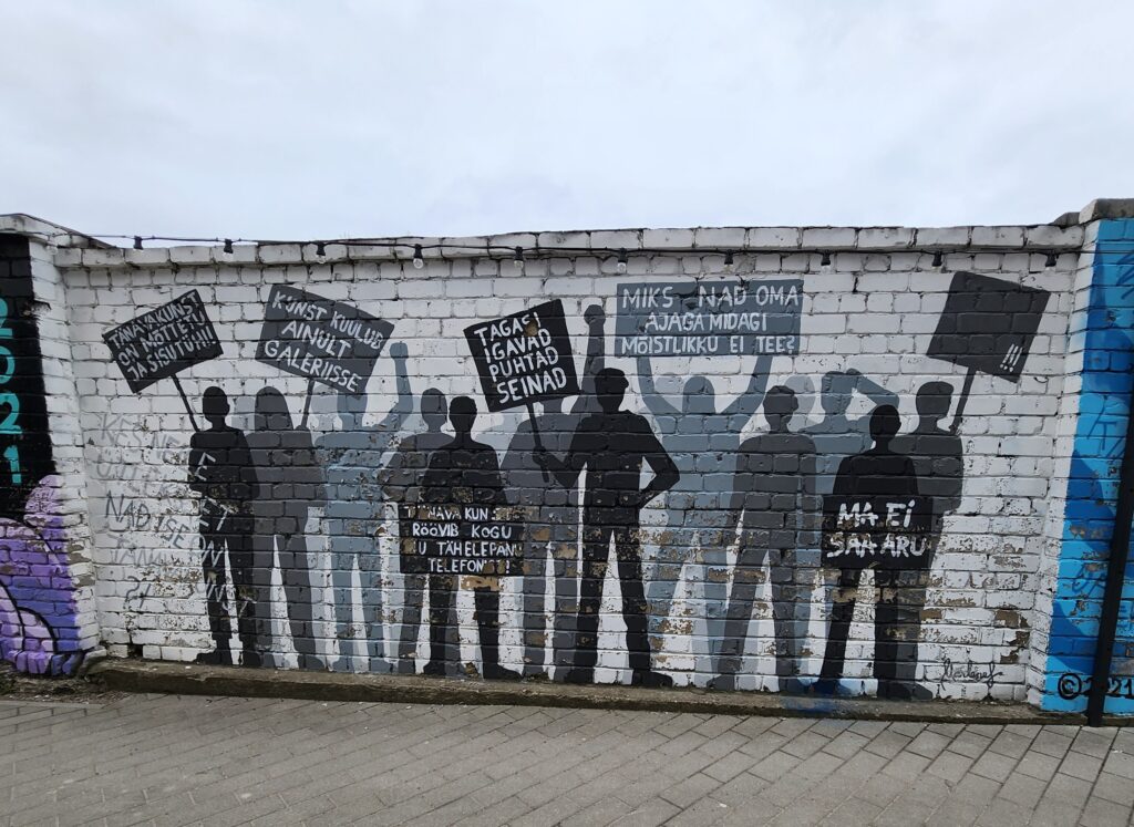 Seinätaidetta Telliskivessä