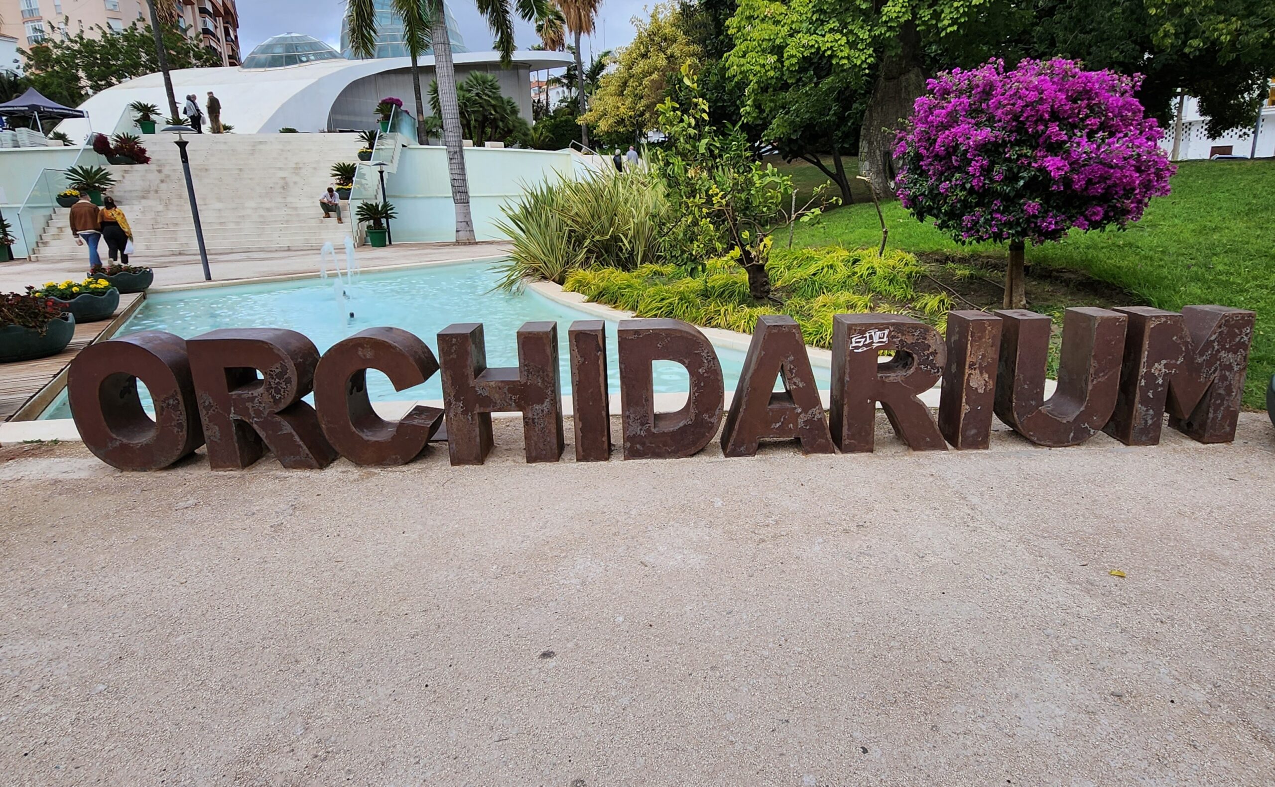 Kuvapostaus: Esteponan orkideapuisto