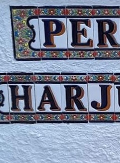 Keramiikkakirjaimia Espanjasta