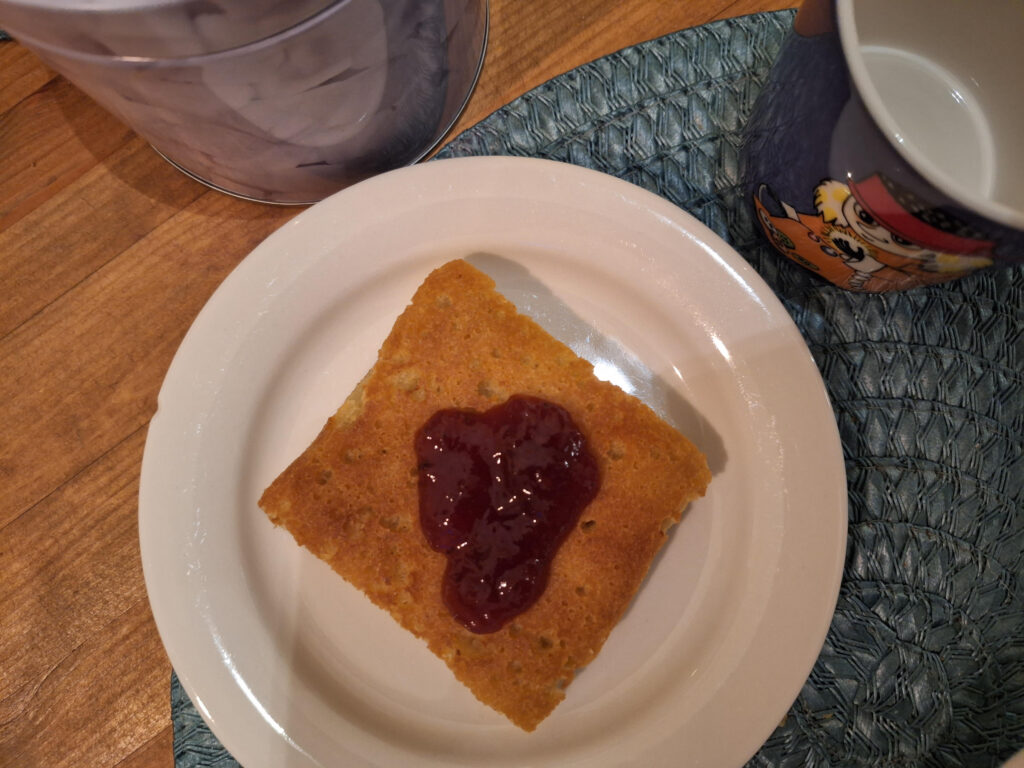 Gluteenittomat pannari ja kaura-omenapaistos