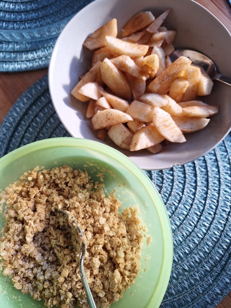 Gluteenittomat pannari ja kauraomenapaistos