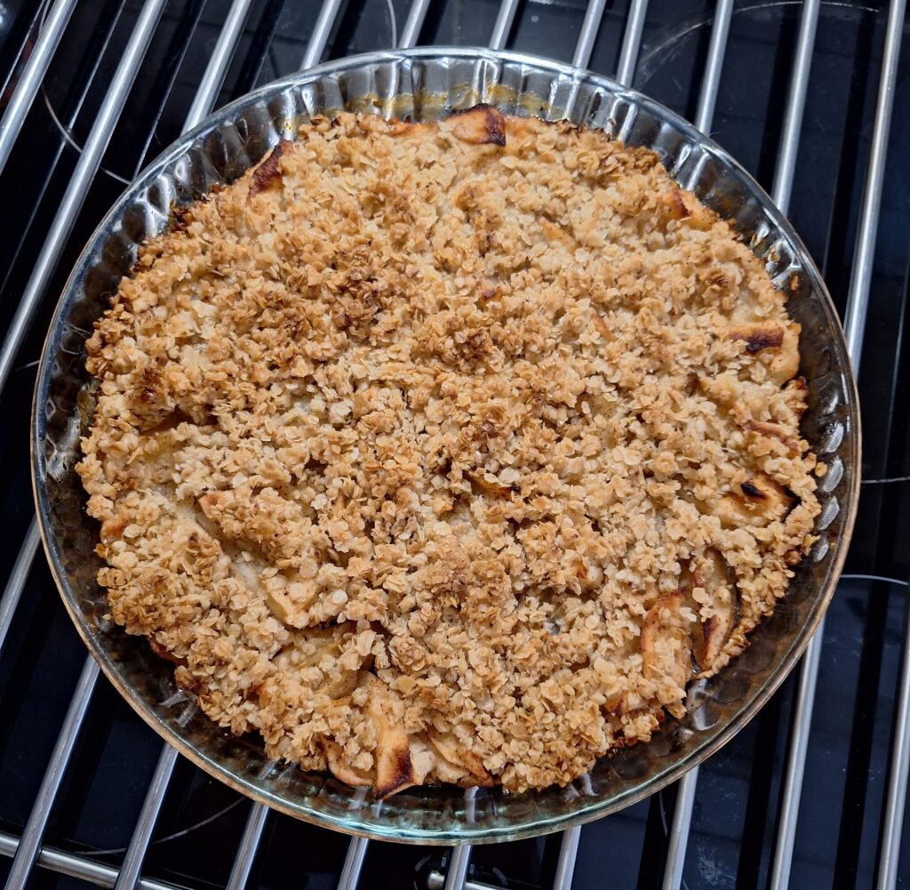 Gluteeniton kaura-omenapaistos