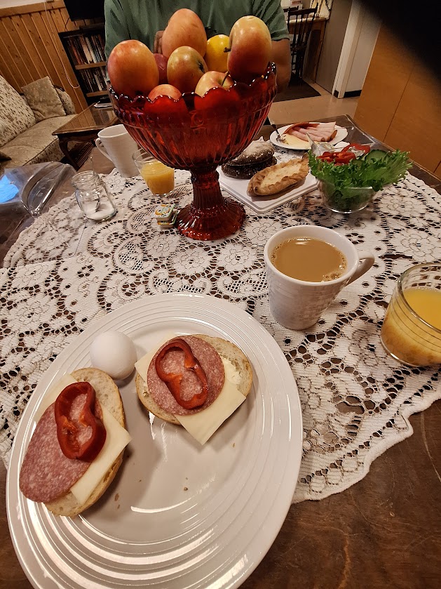 Hotelli Puu-Juuka, aamiainen