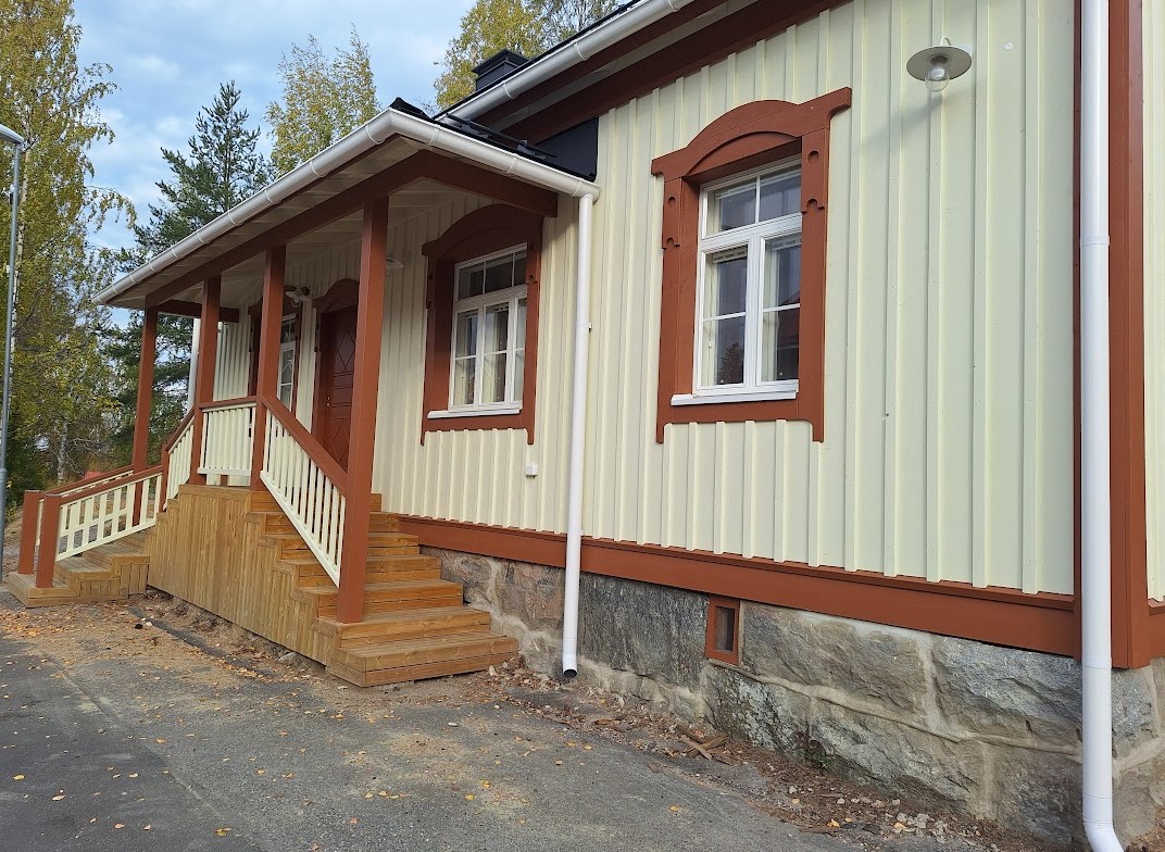 Hotelli Puu-Juuka, Kallisen talo