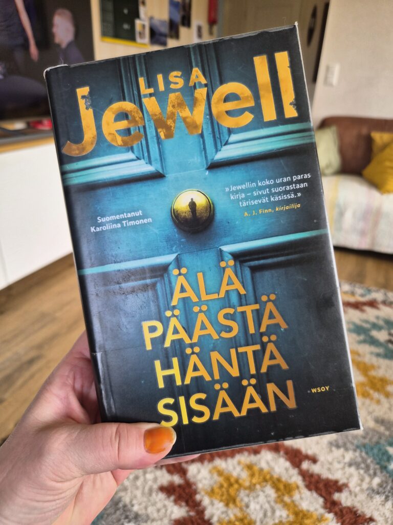 Älä päästä häntä sisään